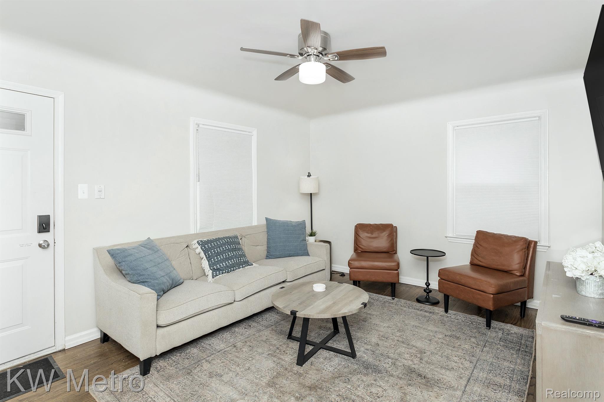 3340 EDGEWORTH Street