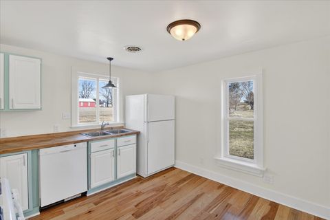 Tiny photo for 12250 Wabash Road, Milan Township, MI 48160 (MLS # 81026010070)