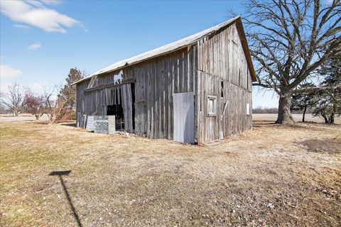 Tiny photo for 12250 Wabash Road, Milan Township, MI 48160 (MLS # 81026010070)