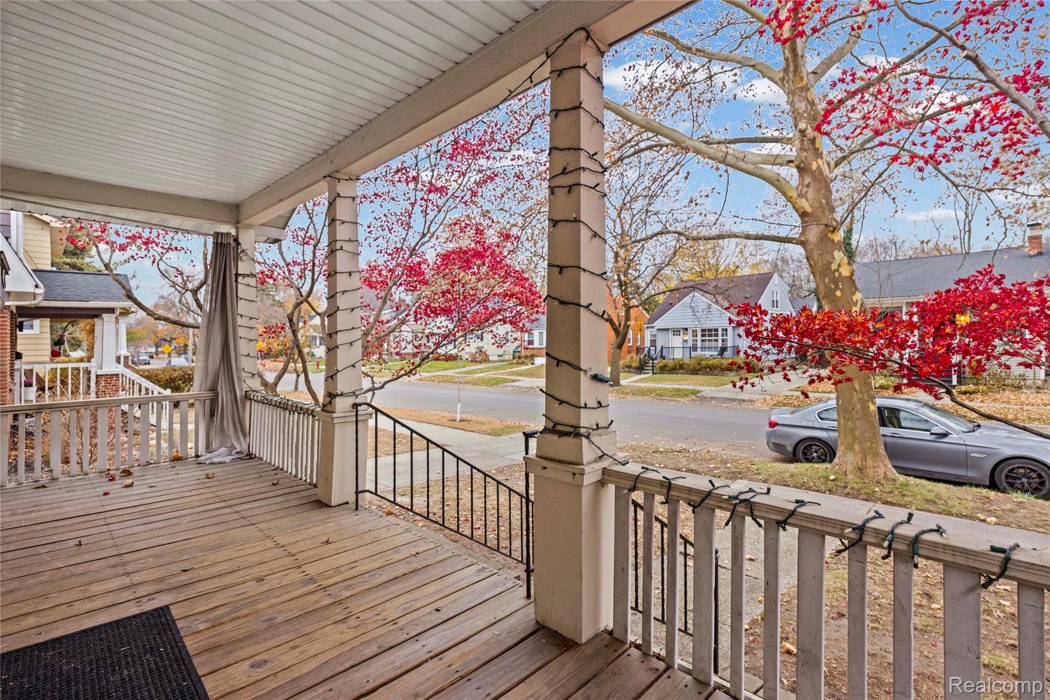 332 W Saratoga Street