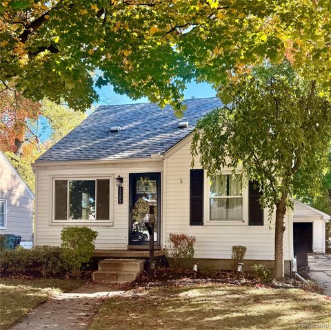 3202 N Wilson Avenue Royal Oak City MI 48073