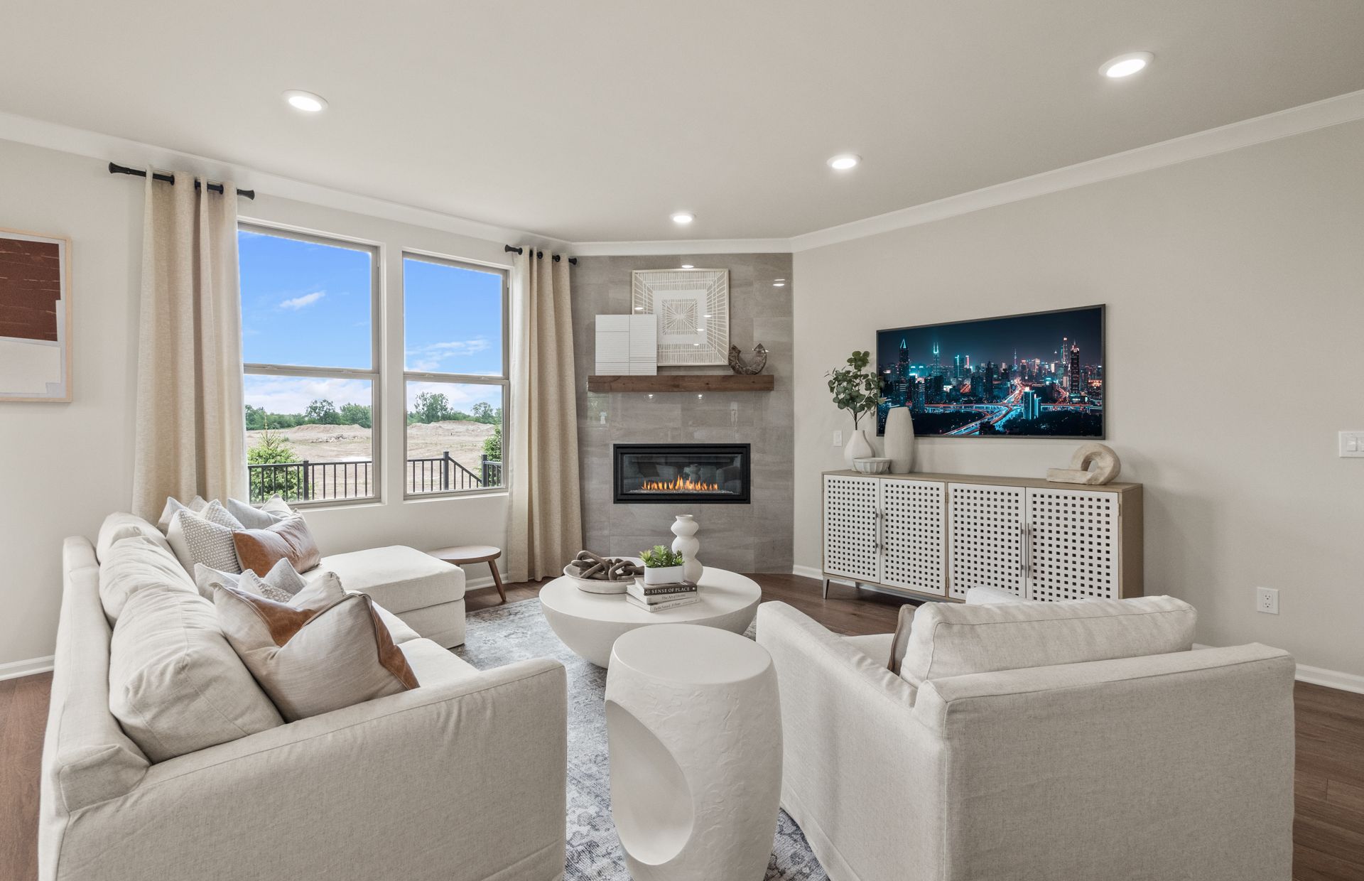 55697 OAK POINTE Drive