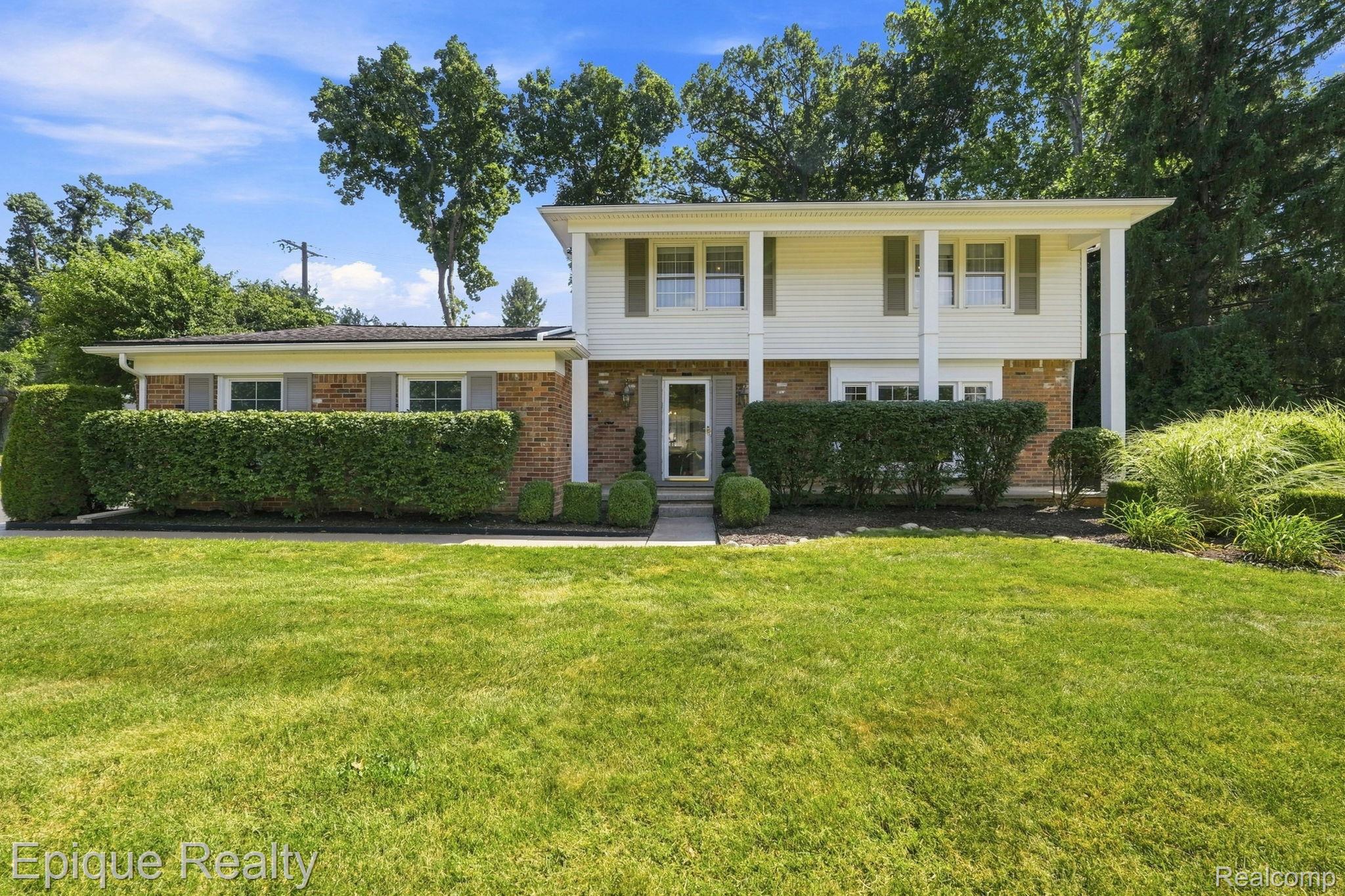 2774 Brady Drive