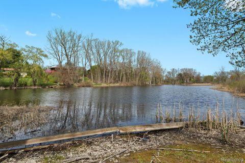9997 APPLEGATE Lane Brighton Township MI 48114