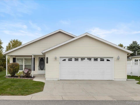Photo for 3211 Keewahdin Road #125