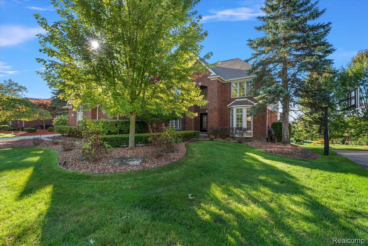24060 Broadmoor Park Lane