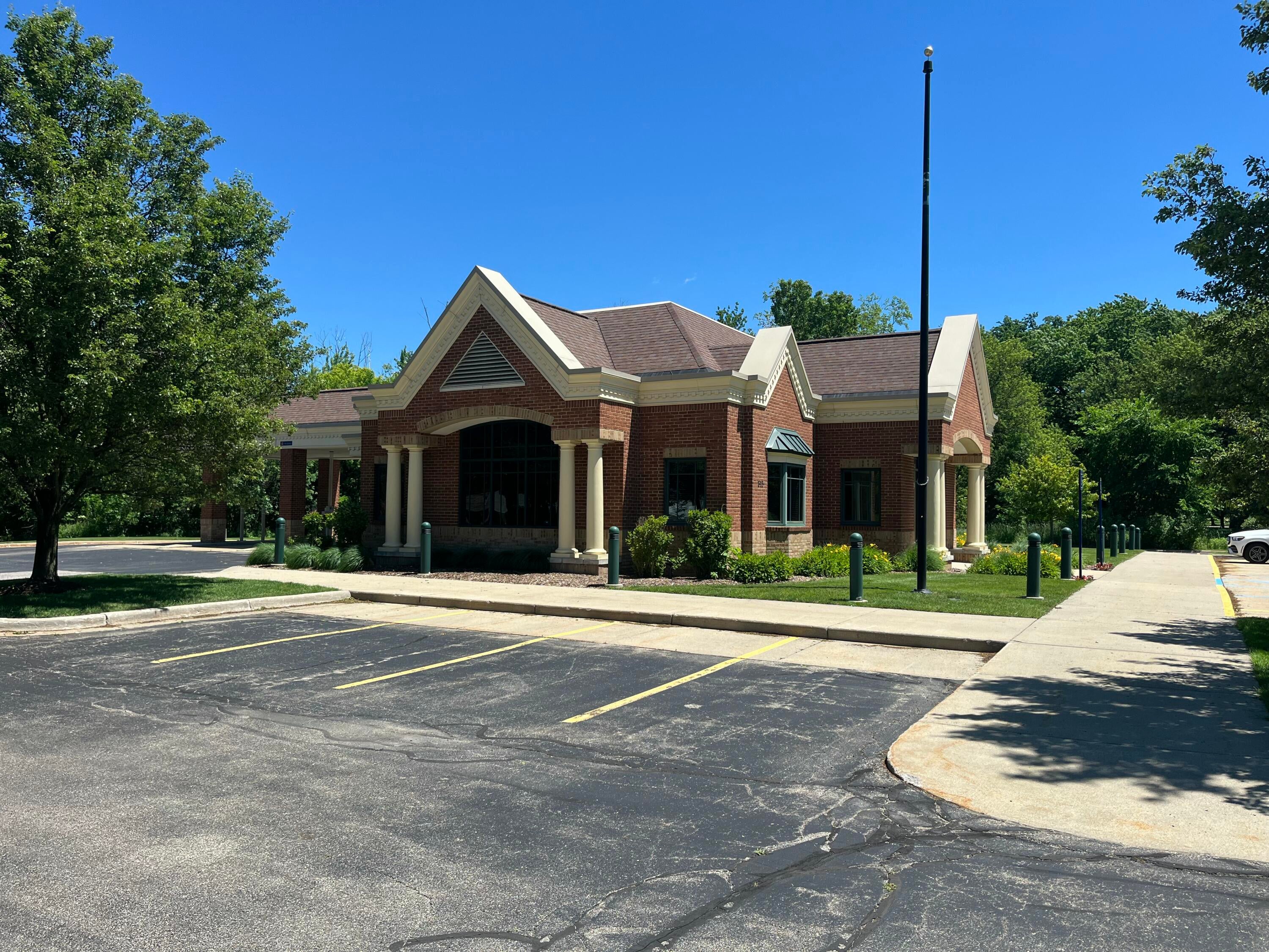 815 E Main Avenue