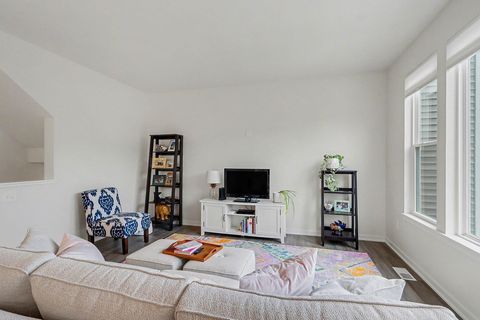 Tiny photo for 4111 Corvo Trace, Kalamazoo City, MI 49009 (MLS # 66026009560)