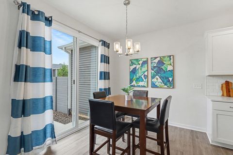 Tiny photo for 4111 Corvo Trace, Kalamazoo City, MI 49009 (MLS # 66026009560)