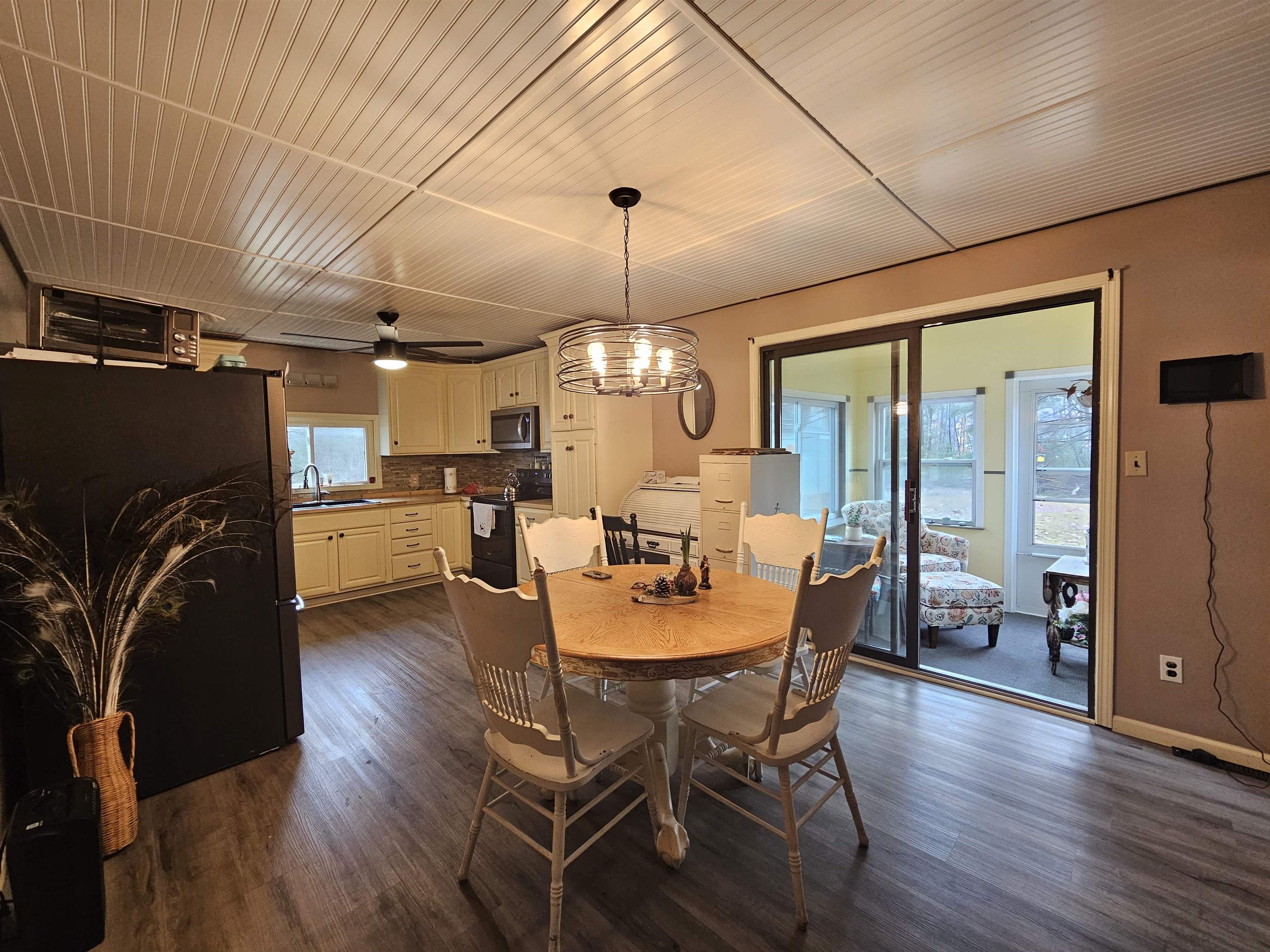 1407 S La Chance Road