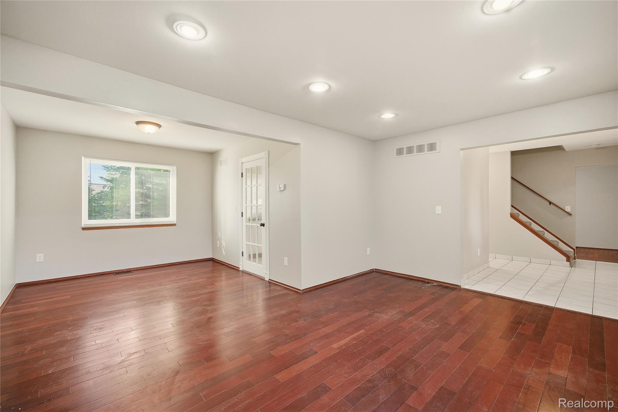 37741 Lancaster Drive