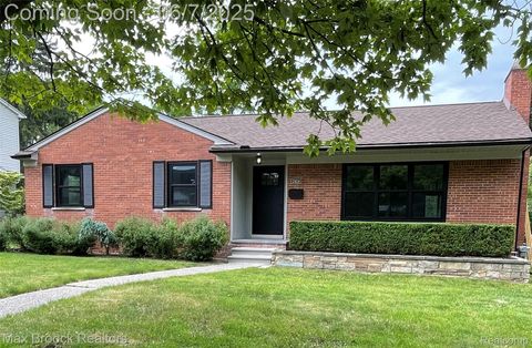 2414 Hawkins Avenue Royal Oak City MI 48073