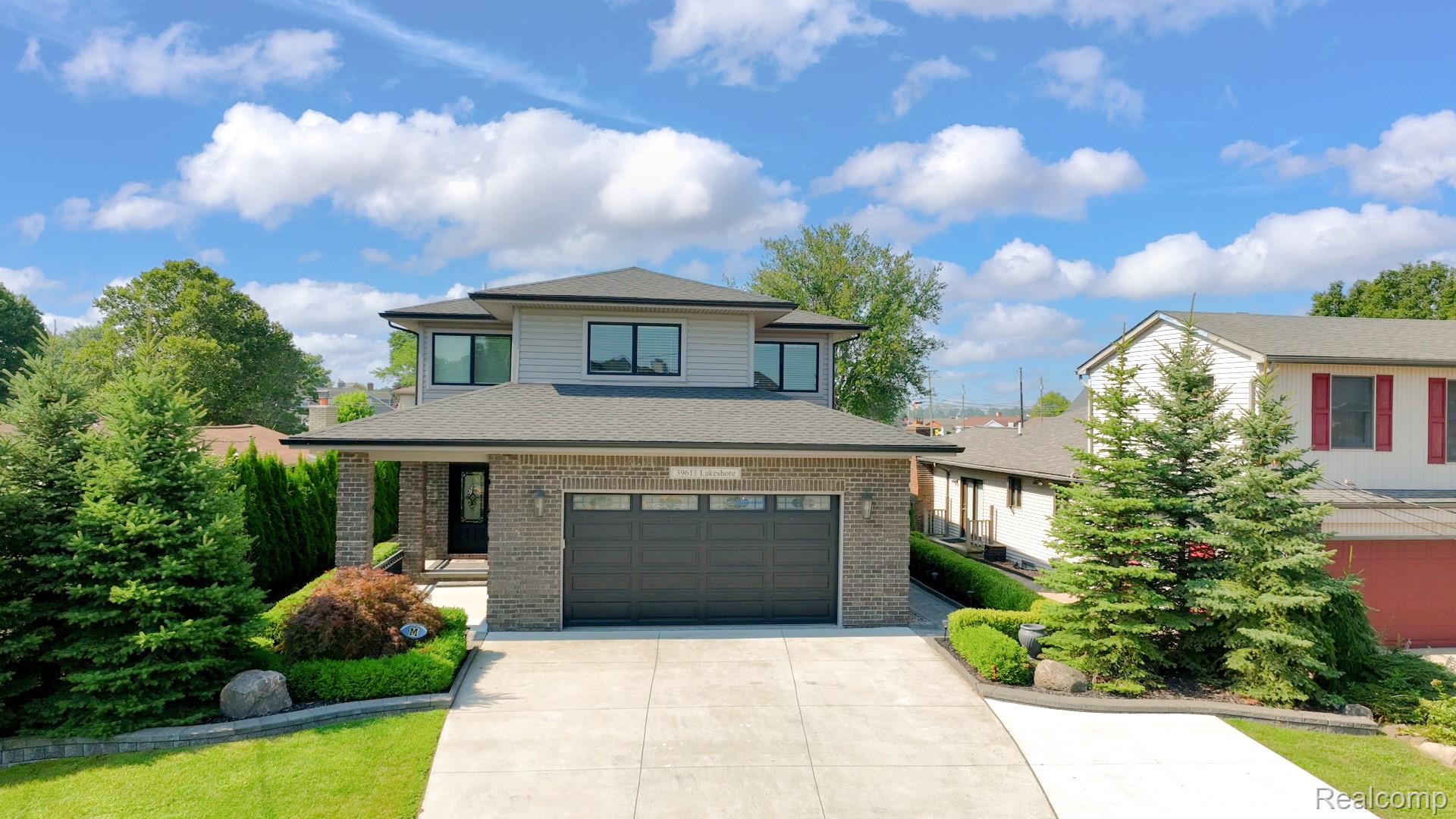 39611 Lakeshore Drive