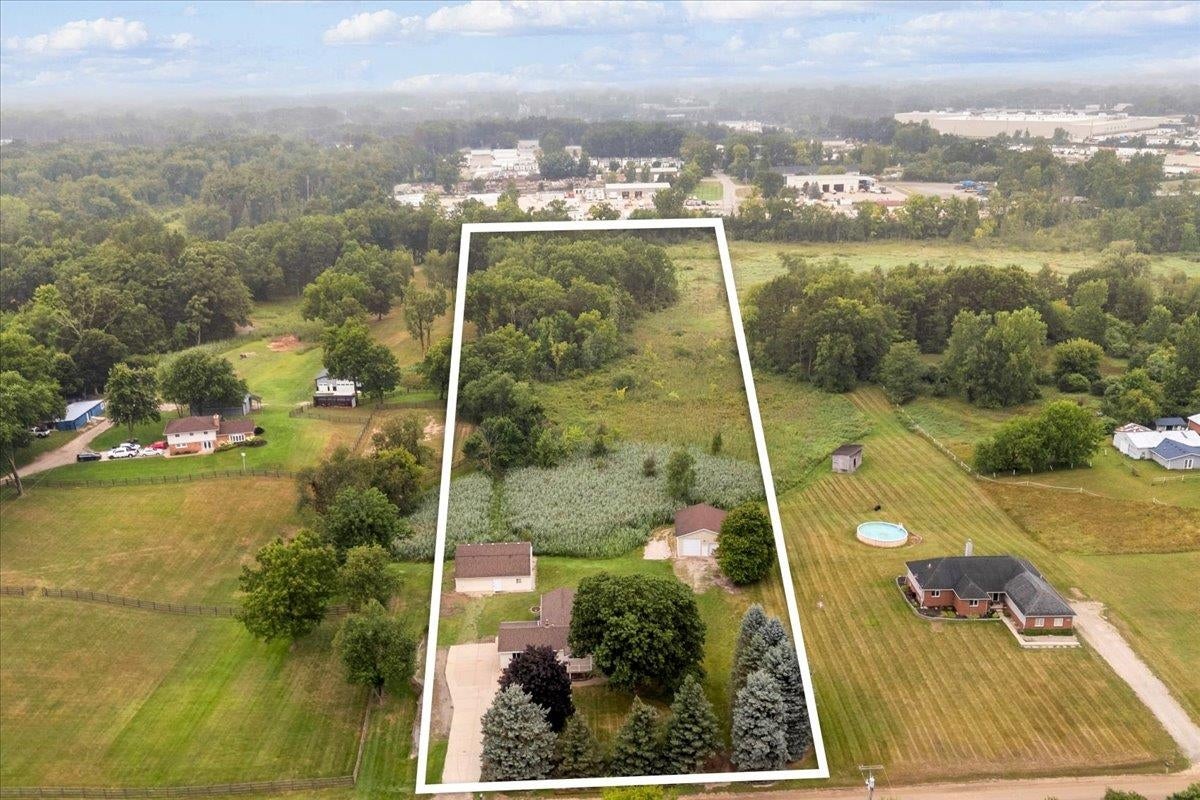 12789 12 Mile Road