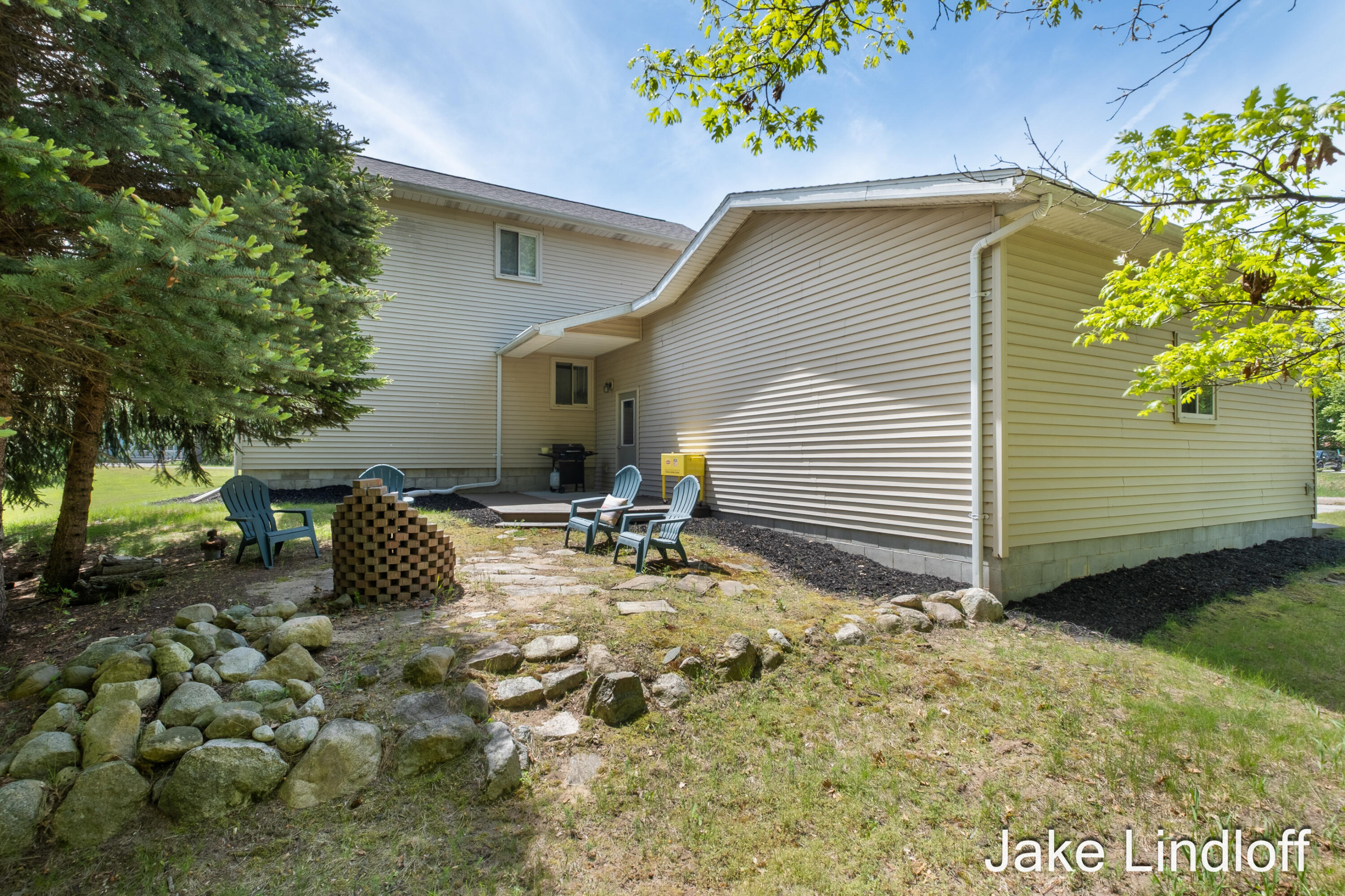 11014 E Royal Road