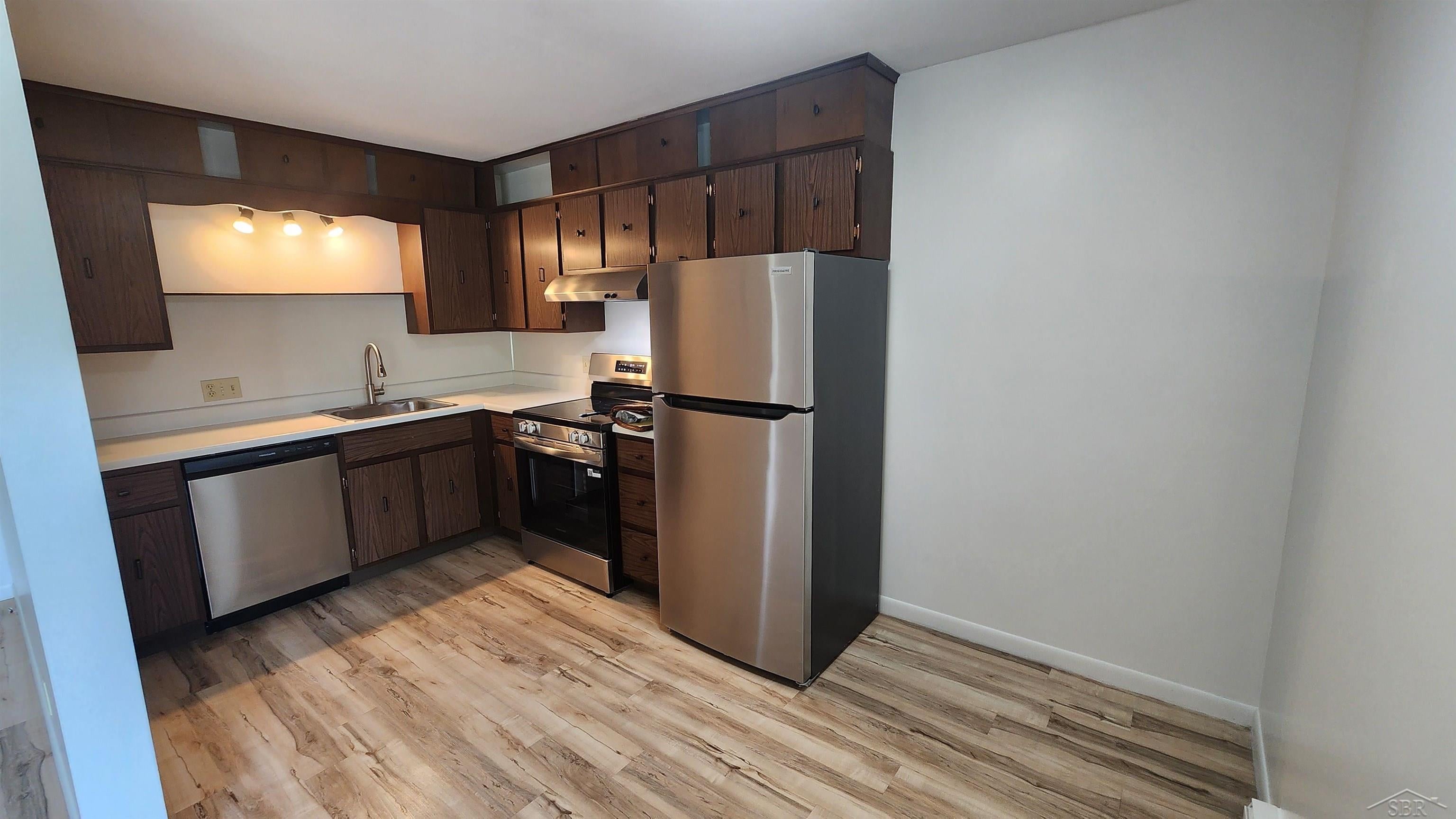 240 W Tuscola UNIT 2 Street