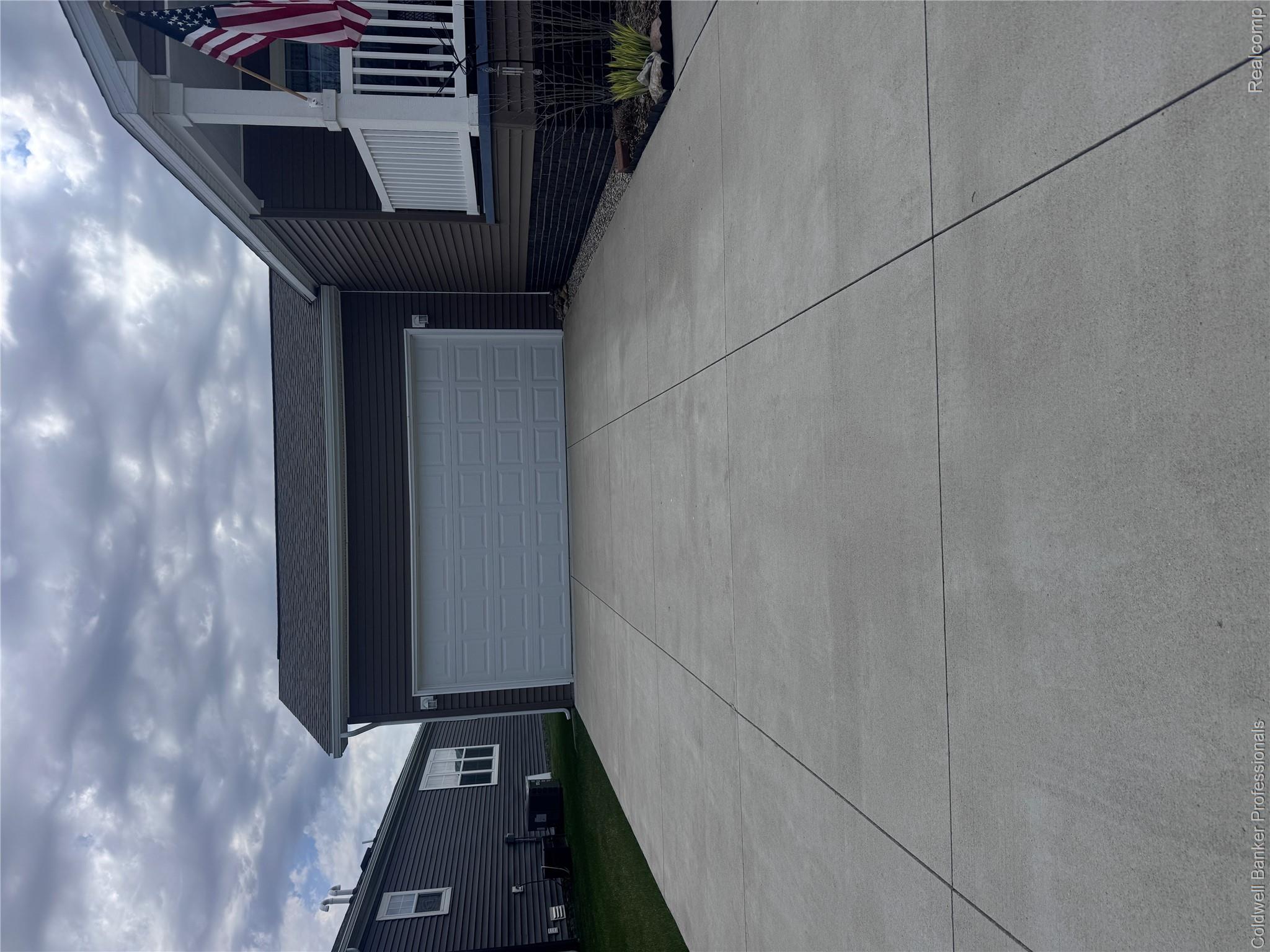 255 Bonita Court