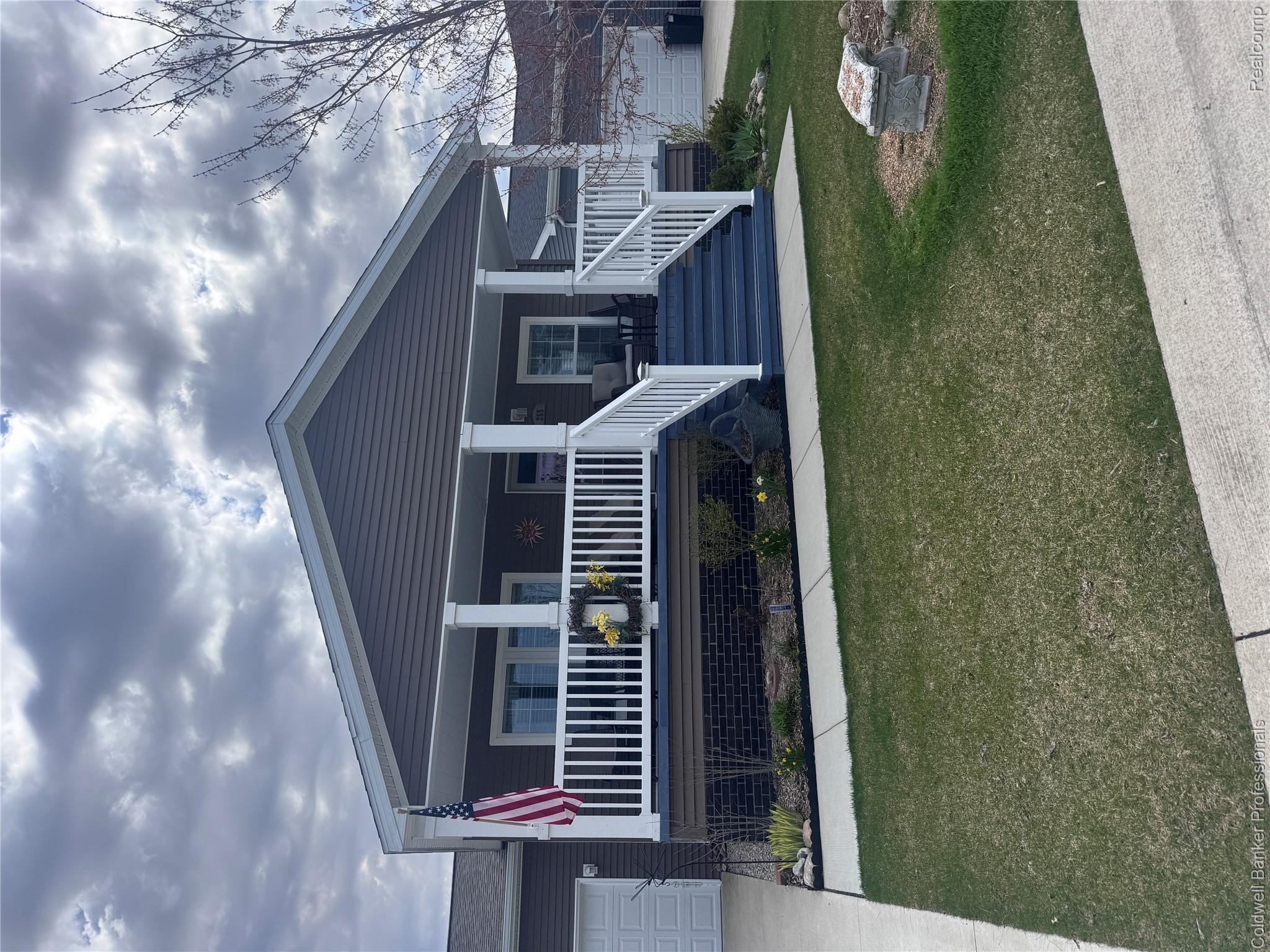 255 Bonita Court