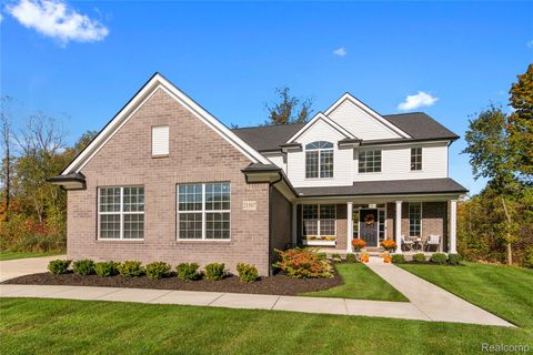 21587 Hasenclever Drive Lyon Charter Township MI 48178