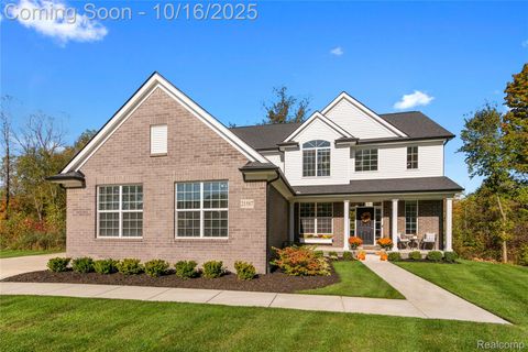 21587 Hasenclever Drive Lyon Charter Township MI 48178