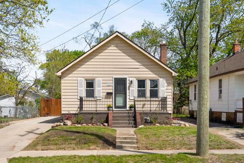 4835 WOODWARD Street Wayne City Wayne MI 48184