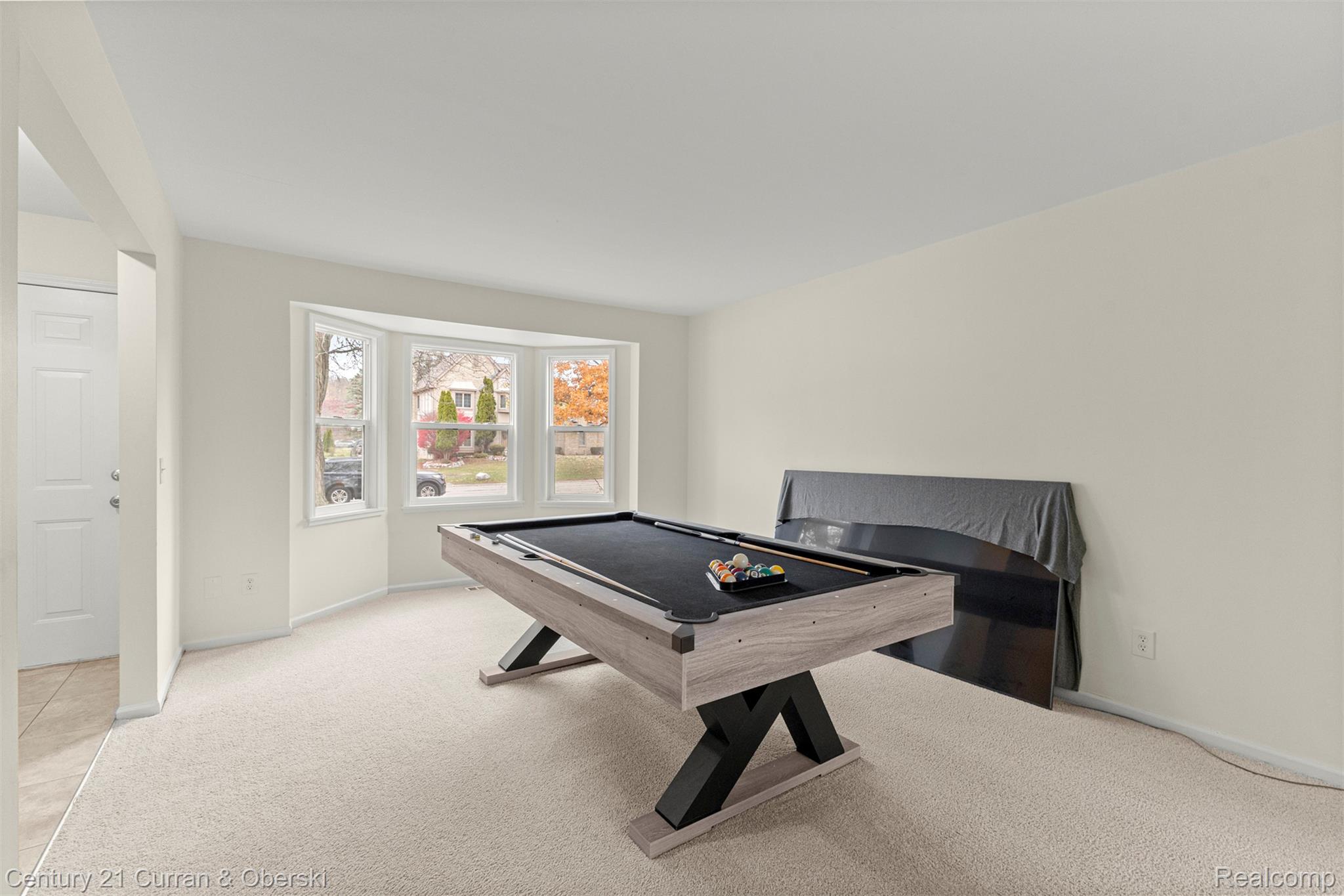 37829 Stableview Drive