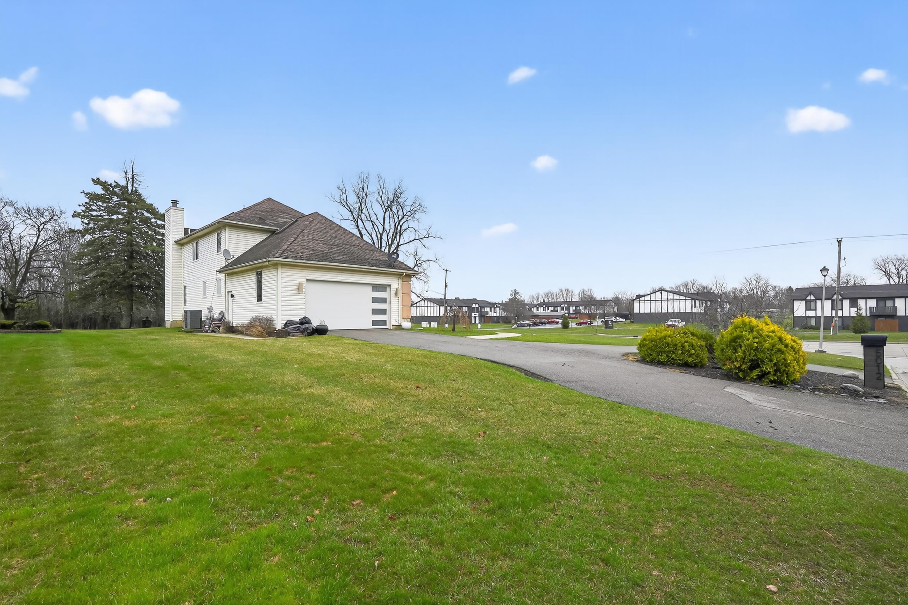 5012 Forest Side Drive