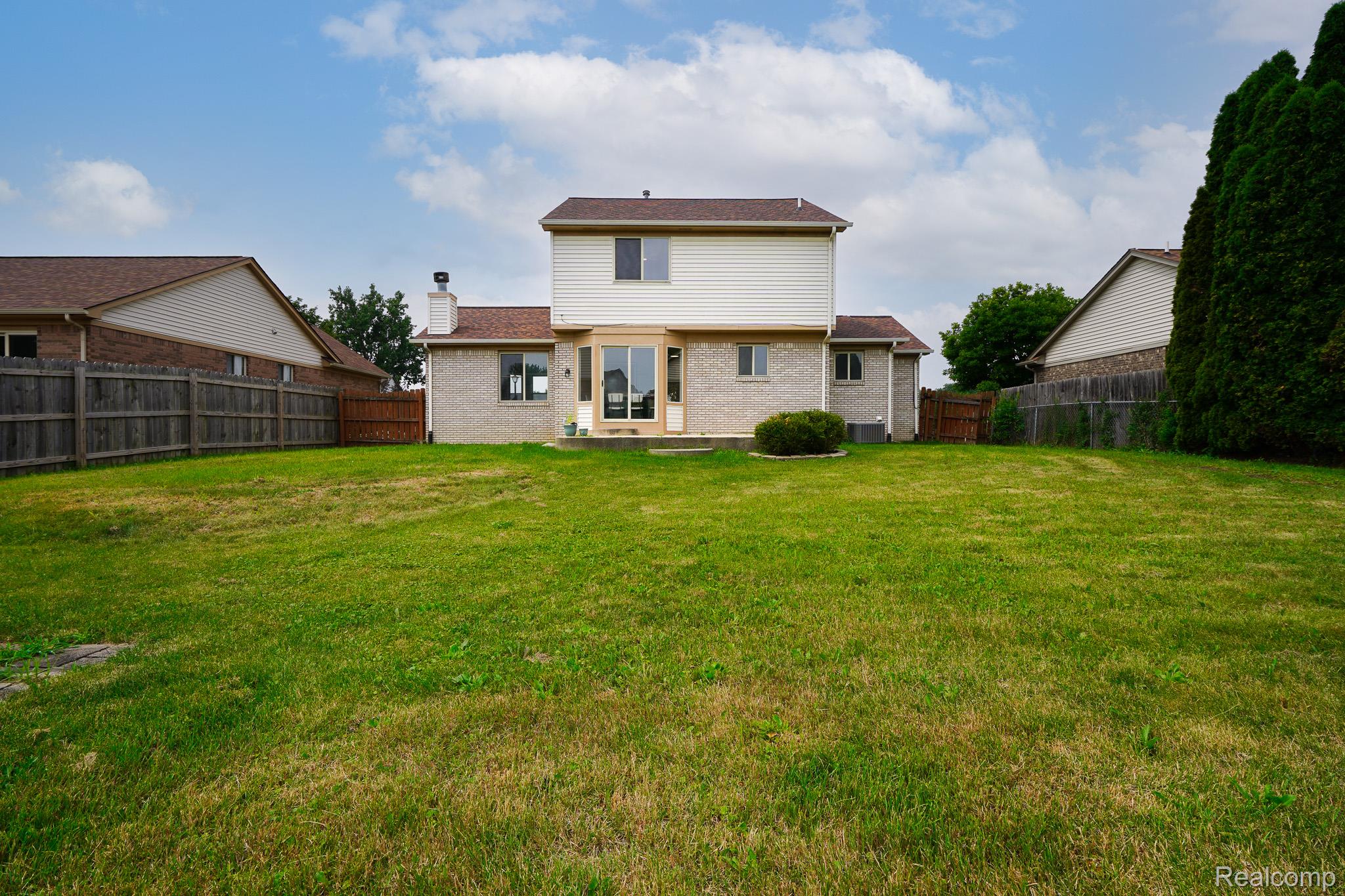27271 Sparrow Court