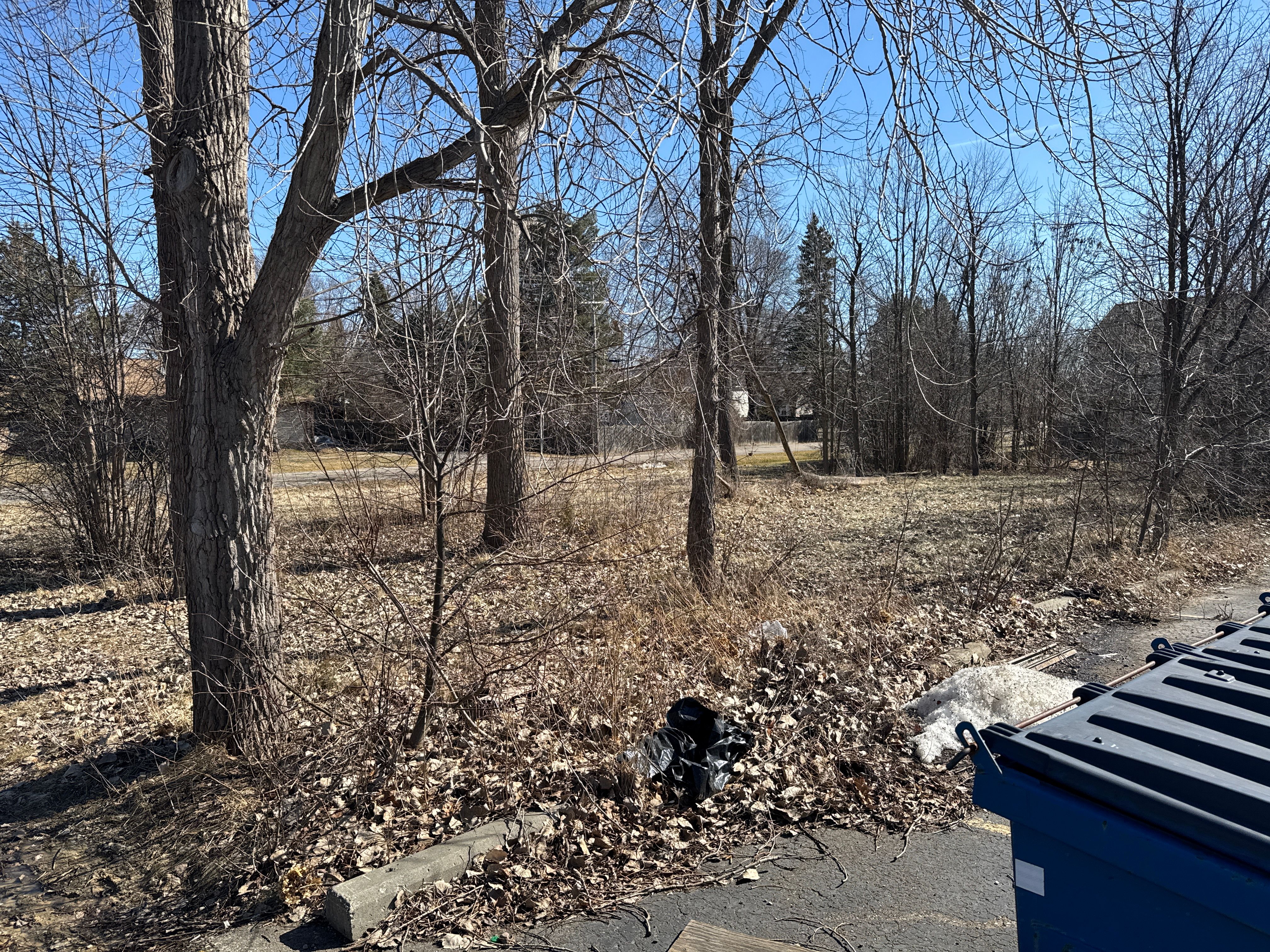 2709 PONTIAC LAKE Road