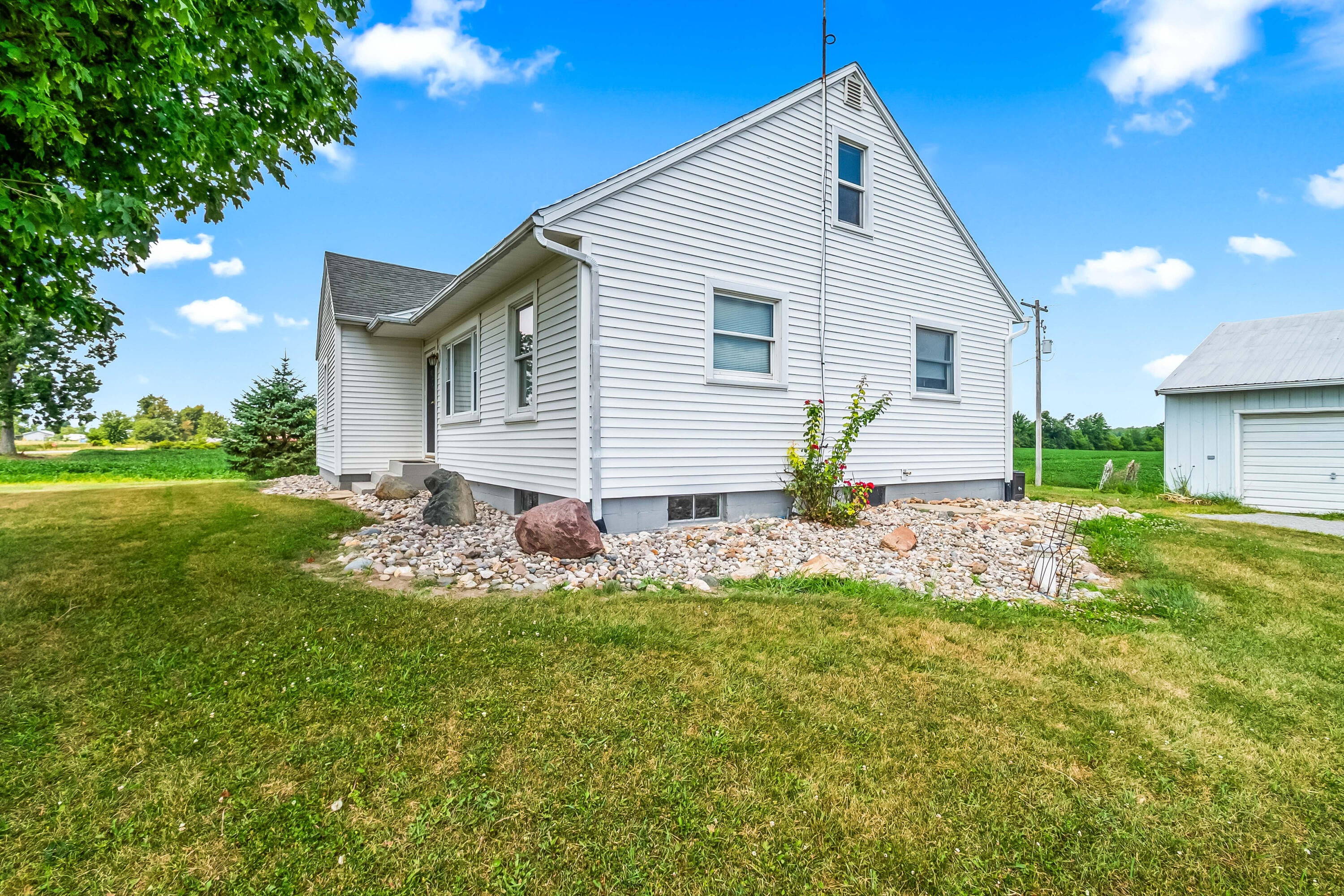 3600 E Territorial Road
