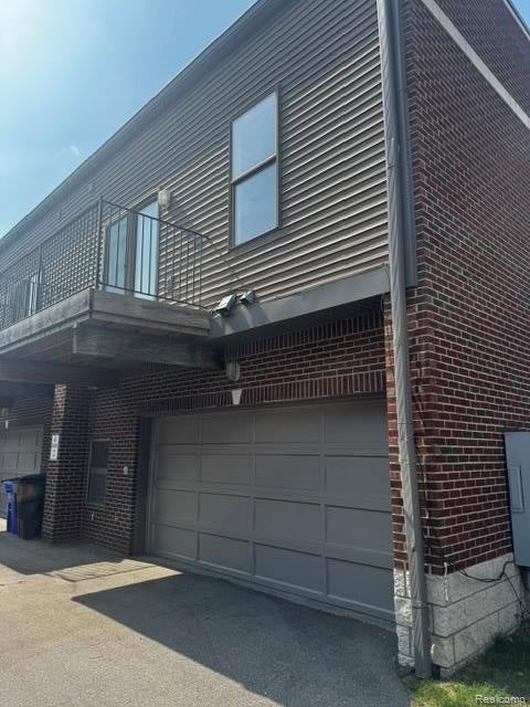 52 W Bethune Street