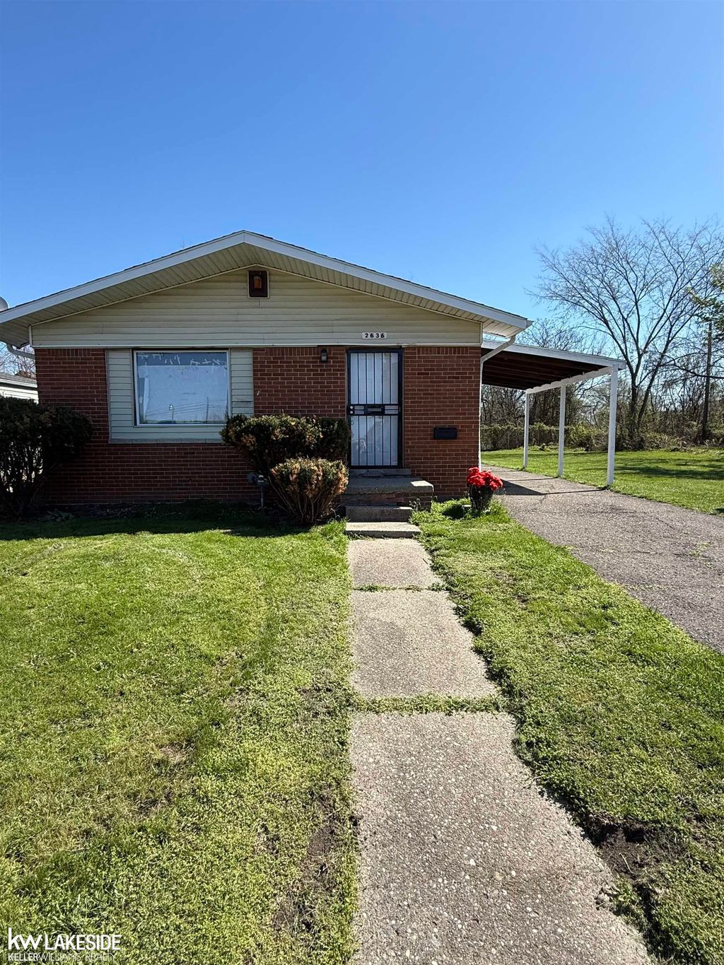 Photo of 2636 Algonquin Street, Detroit City, MI 48215 (MLS # 58050205071)