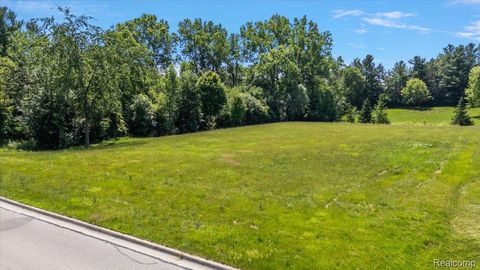 45547 W 9 Mile Road Novi City MI 48374