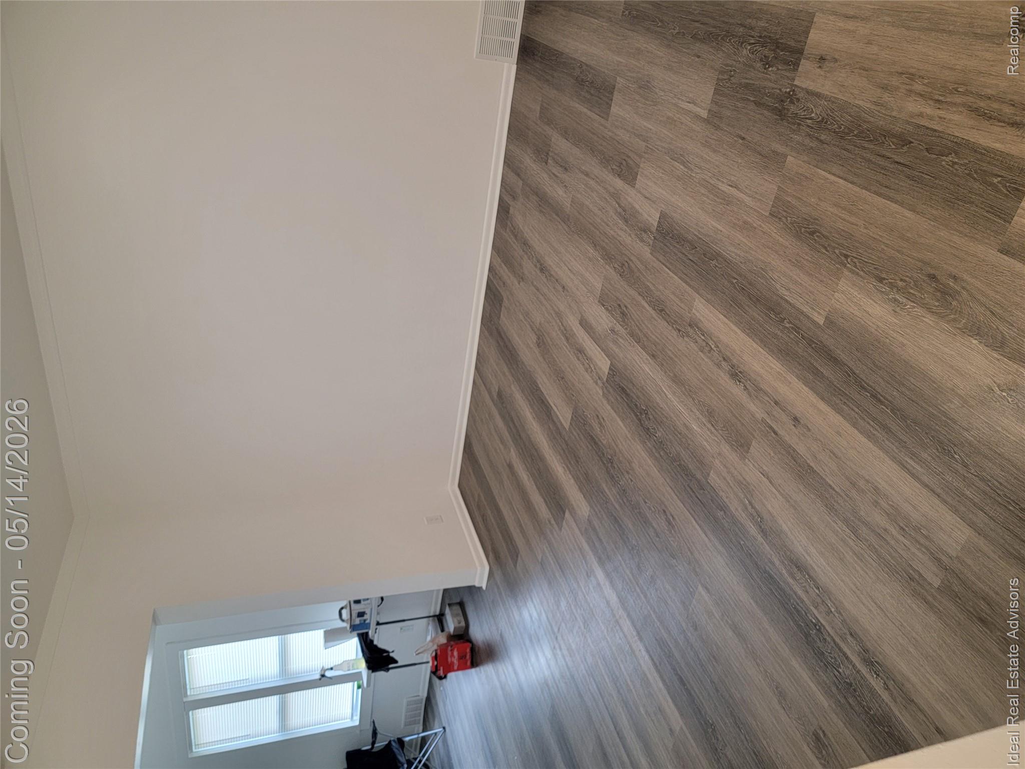 43 W Charlotte Street 1