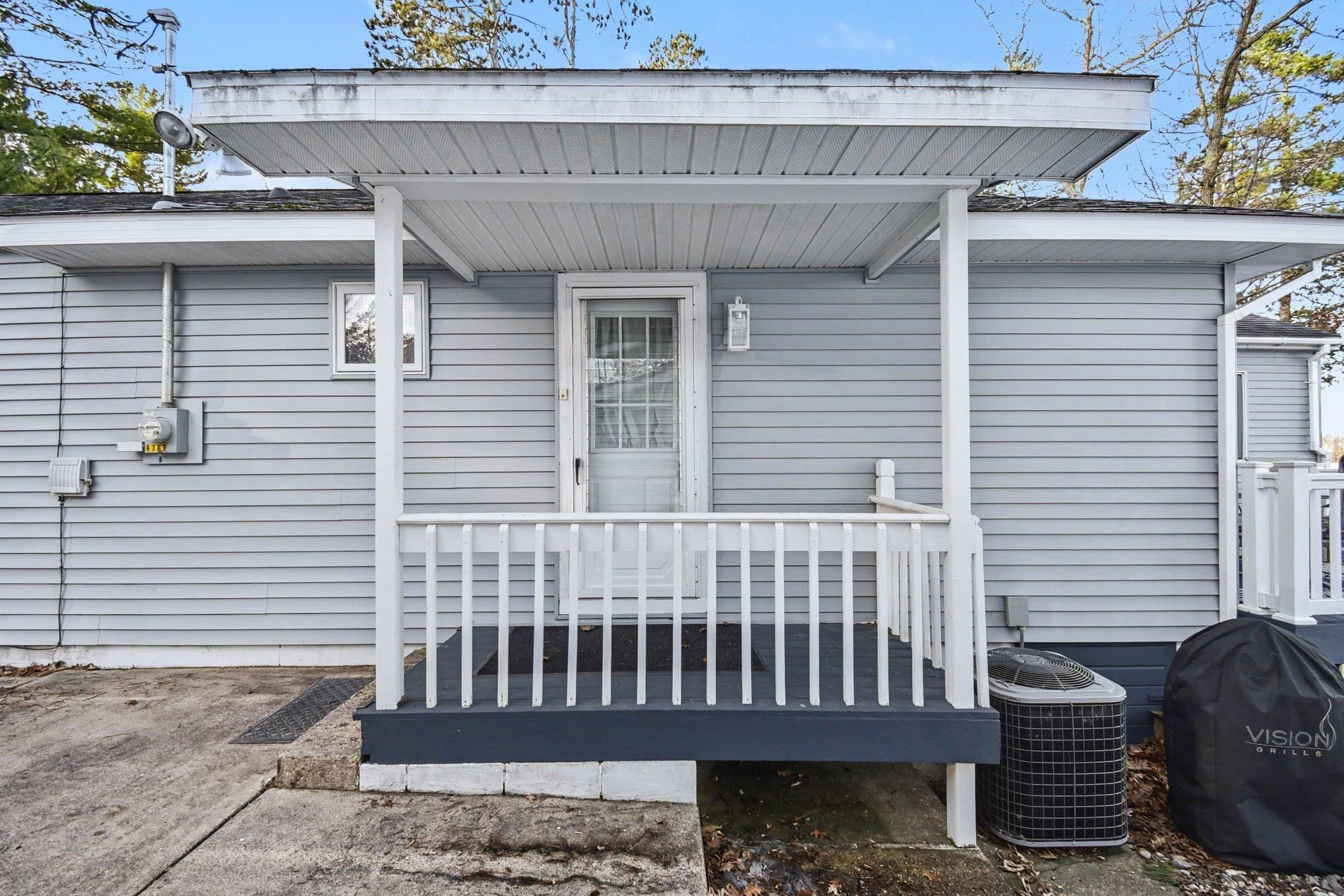 4769 Franklin Street