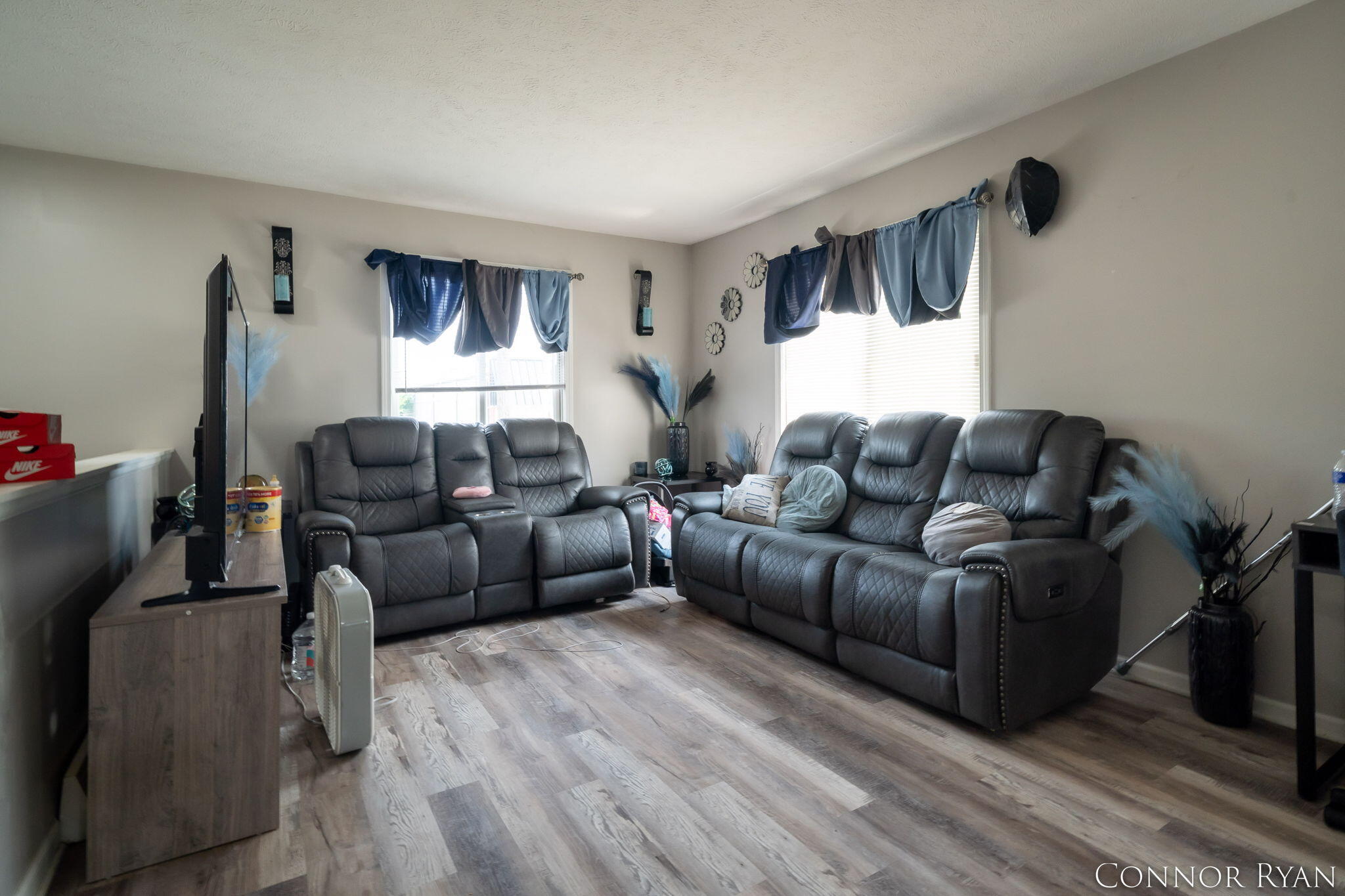 415-413 Eastern Avenue NE