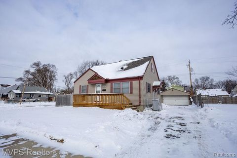 1107 E Muir Avenue Hazel Park City MI 48030