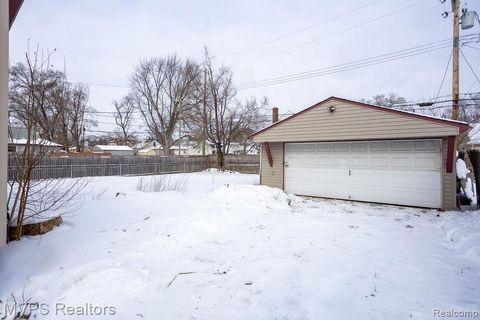 Tiny photo for 1107 E Muir Avenue, Hazel Park City, MI 48030 (MLS # 20261006107)