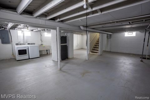 Tiny photo for 1107 E Muir Avenue, Hazel Park City, MI 48030 (MLS # 20261006107)