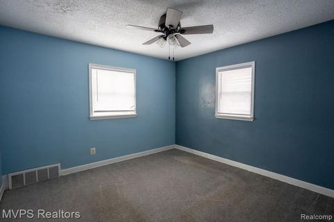 Tiny photo for 1107 E Muir Avenue, Hazel Park City, MI 48030 (MLS # 20261006107)