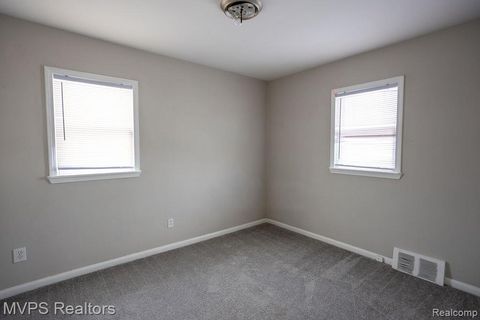 Tiny photo for 1107 E Muir Avenue, Hazel Park City, MI 48030 (MLS # 20261006107)
