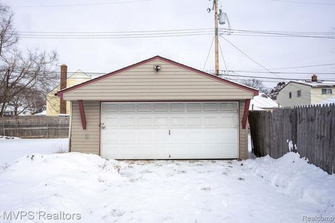 Tiny photo for 1107 E Muir Avenue, Hazel Park City, MI 48030 (MLS # 20261006107)