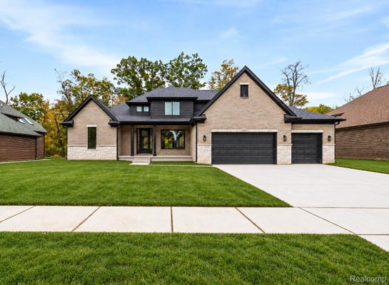 37898 TRILLIUM PL, HARRISON TOWNSHIP, MI 48045 - Image 7fe11550990514e1ffef176d76a5cb4e/3931271325
