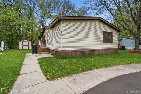466 Turquoise Drive Northfield Township MI 48189