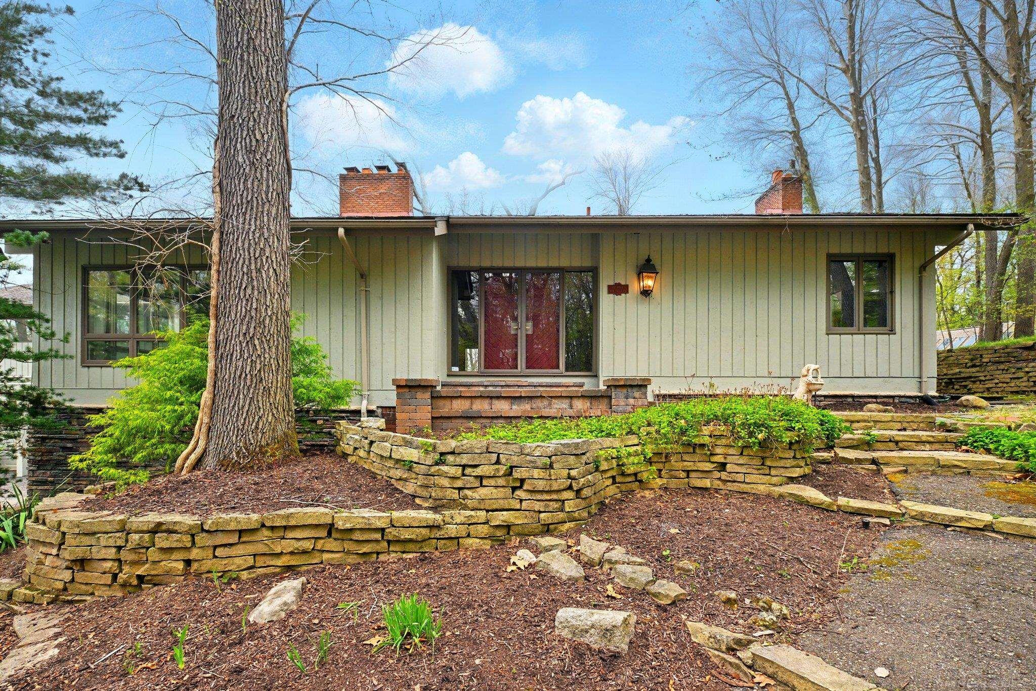 905 Hidden Oak Hill Lane