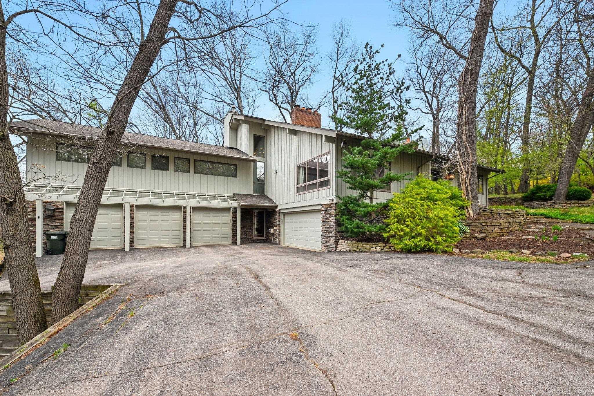 905 Hidden Oak Hill Lane