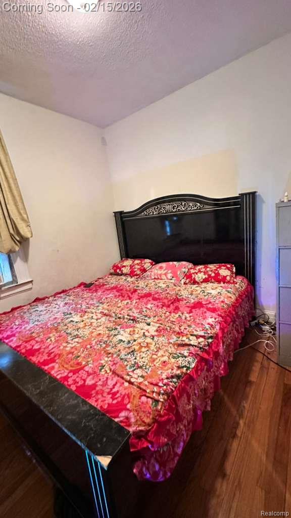 2393 Botsford Street