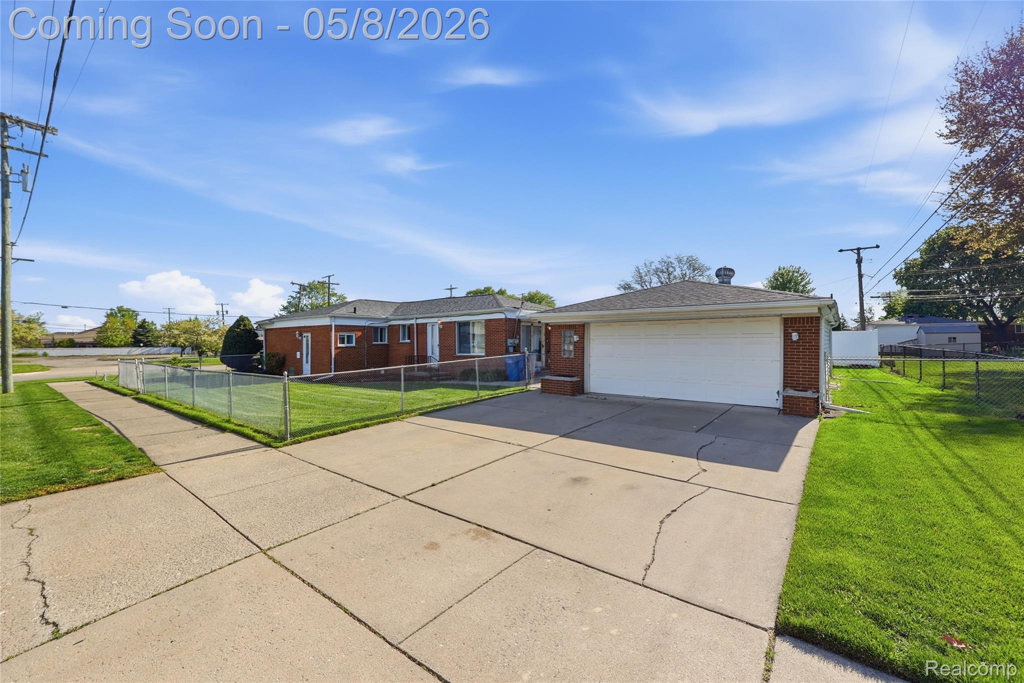13412 Common Road