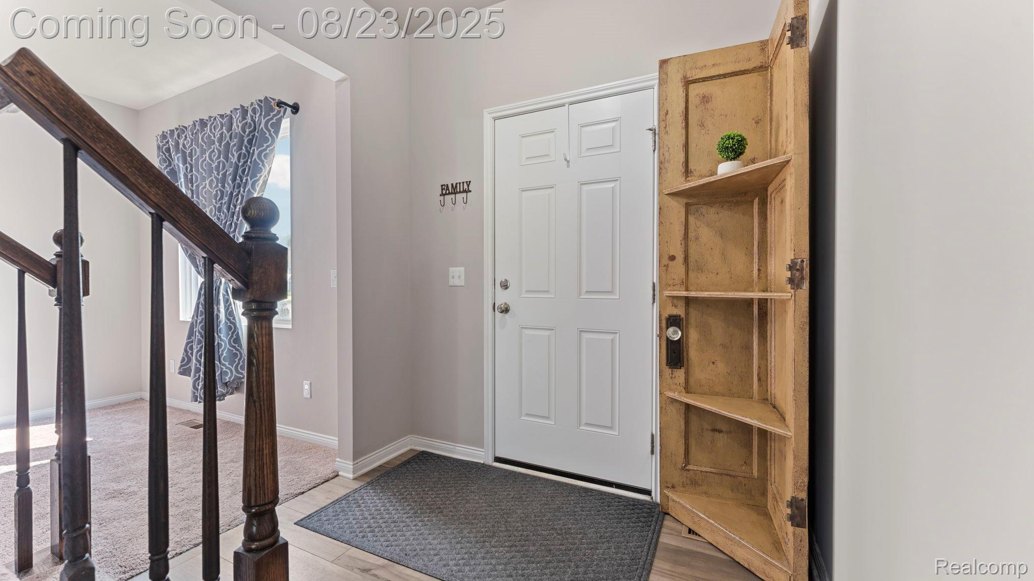 356 E Hidden River E