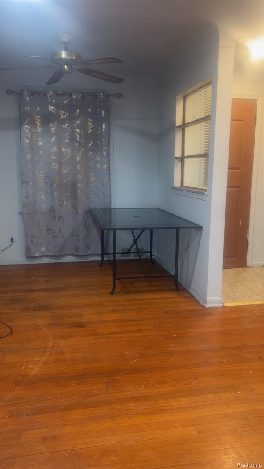 6921 Abington Avenue